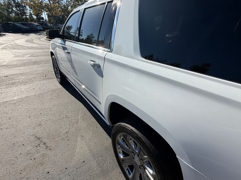 Used 2016 GMC Yukon XL Denali w/ Open Road Package AWD/4WD image 6