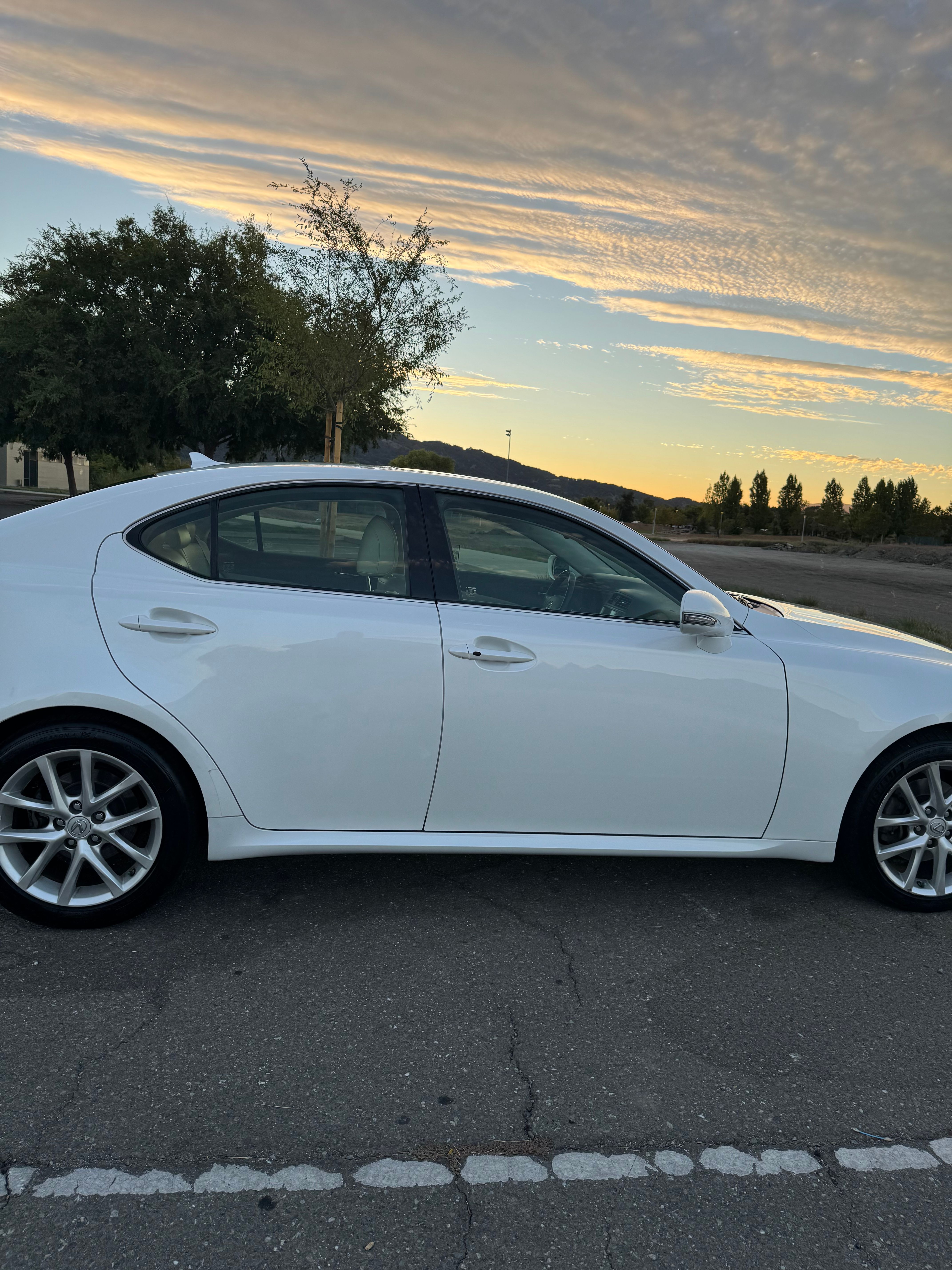 Used 2013 Lexus IS 250 w/ Premium Pkg Value Edition RWD image 6