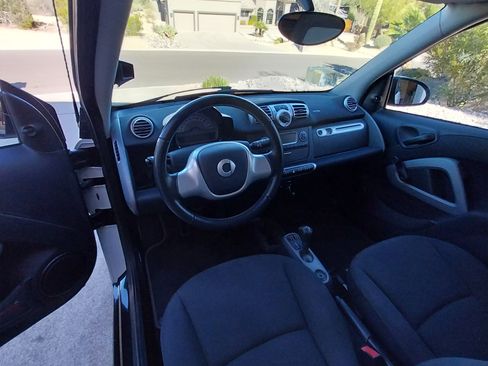 Used 2014 smart fortwo pure image 12