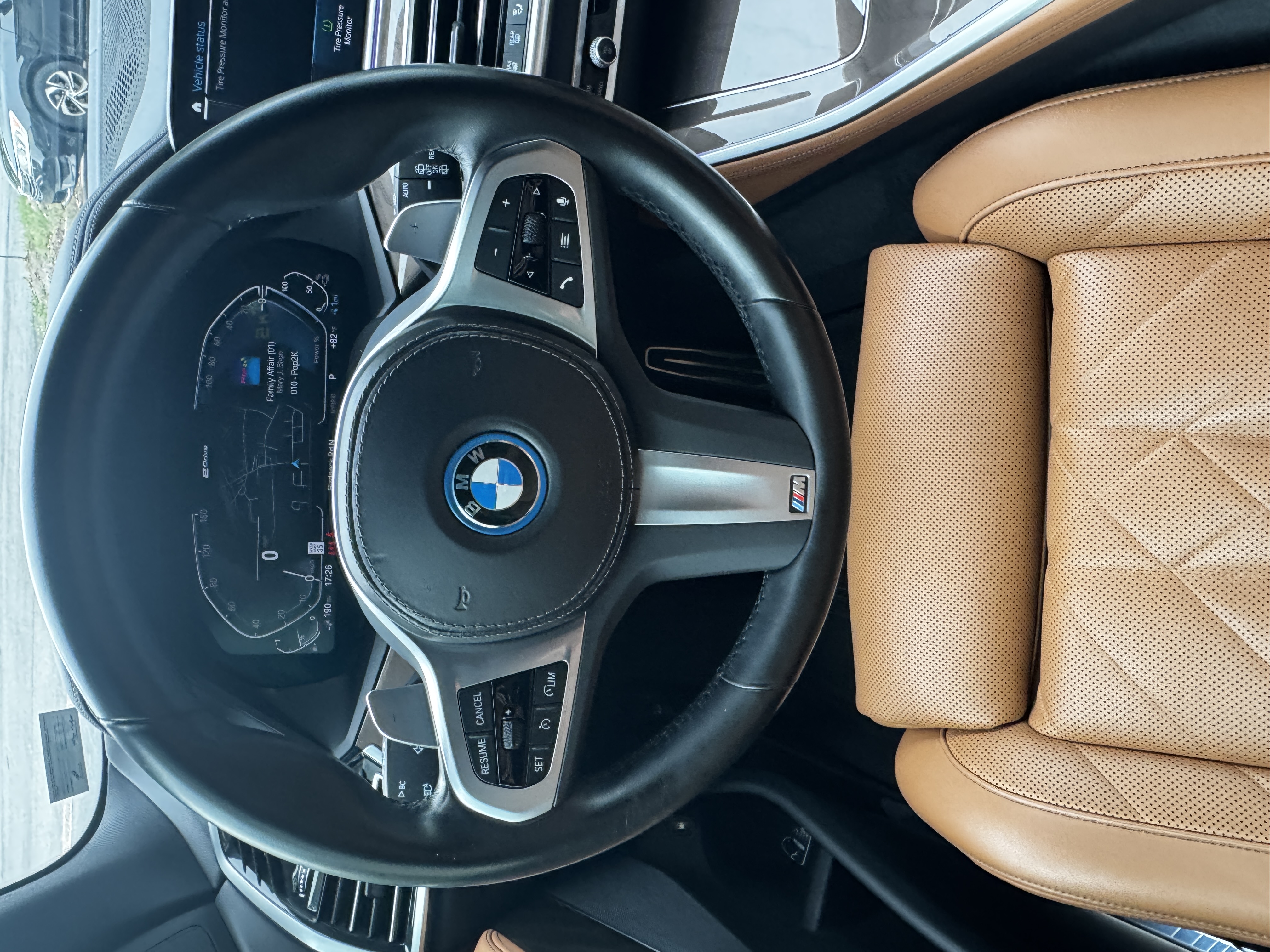 Used 2023 BMW X5 xDrive45e w/ Executive Package AWD/4WD image 12