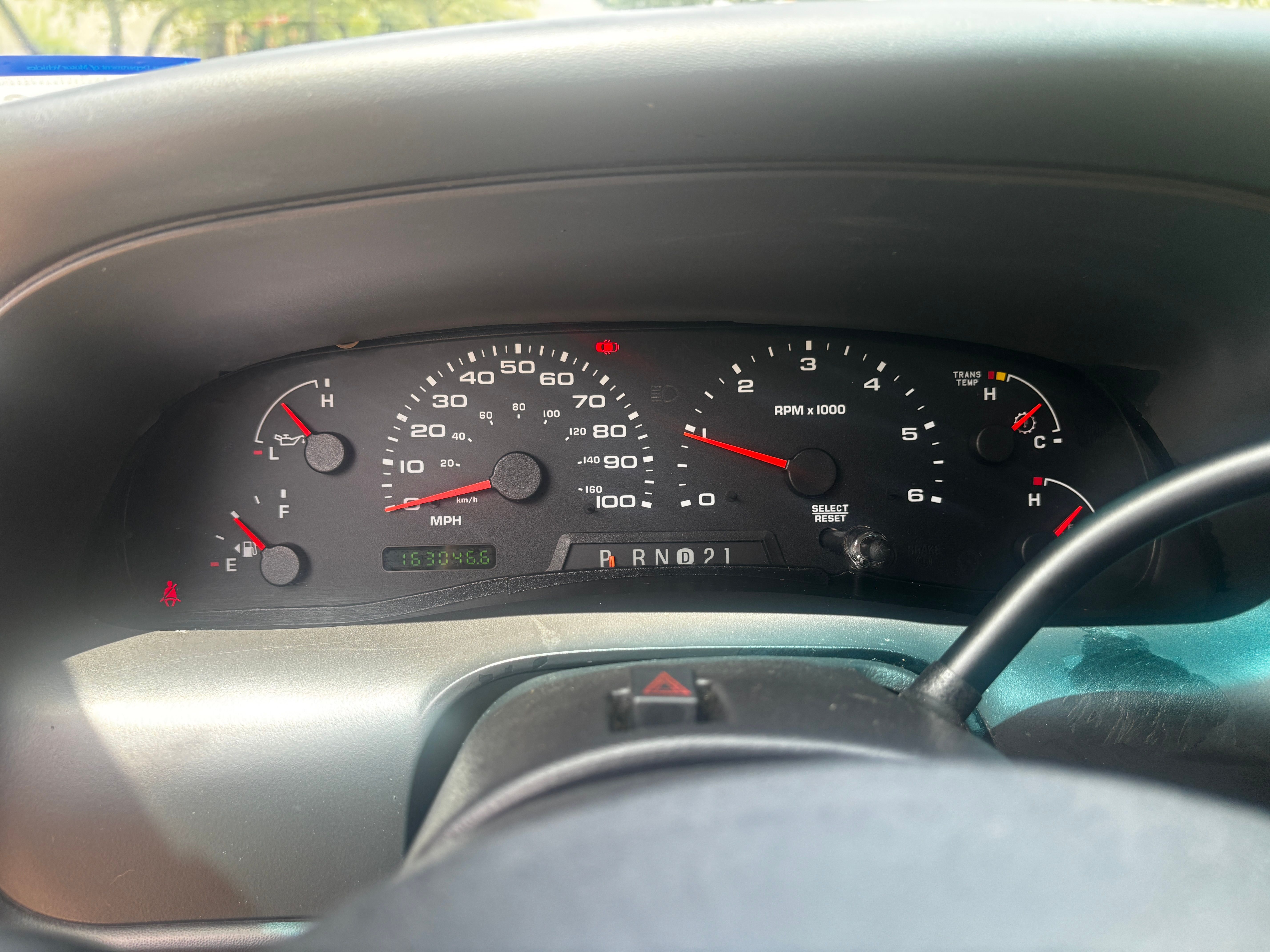 Used 2005 Ford Excursion XLT AWD/4WD image 17