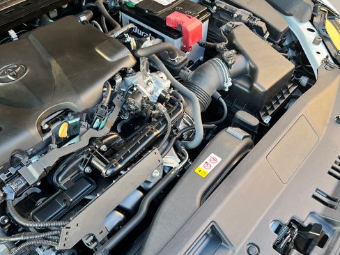 Used 2022 Toyota Camry SE w/ Audio Upgrade Package image 24