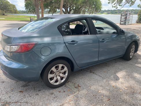 Used 2010 MAZDA MAZDA3 i Sport image 2