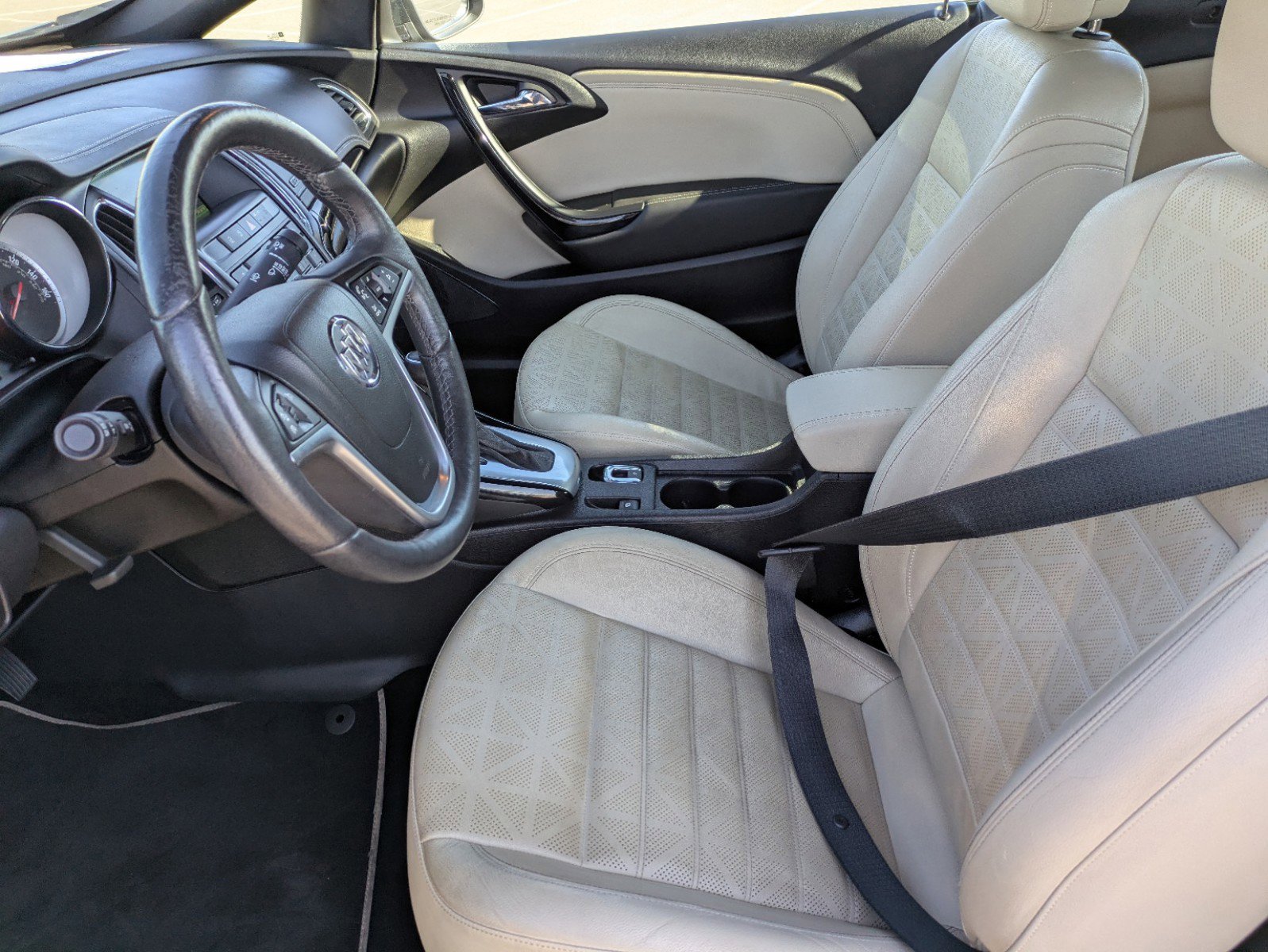 Used 2017 Buick Cascada Premium FWD image 27