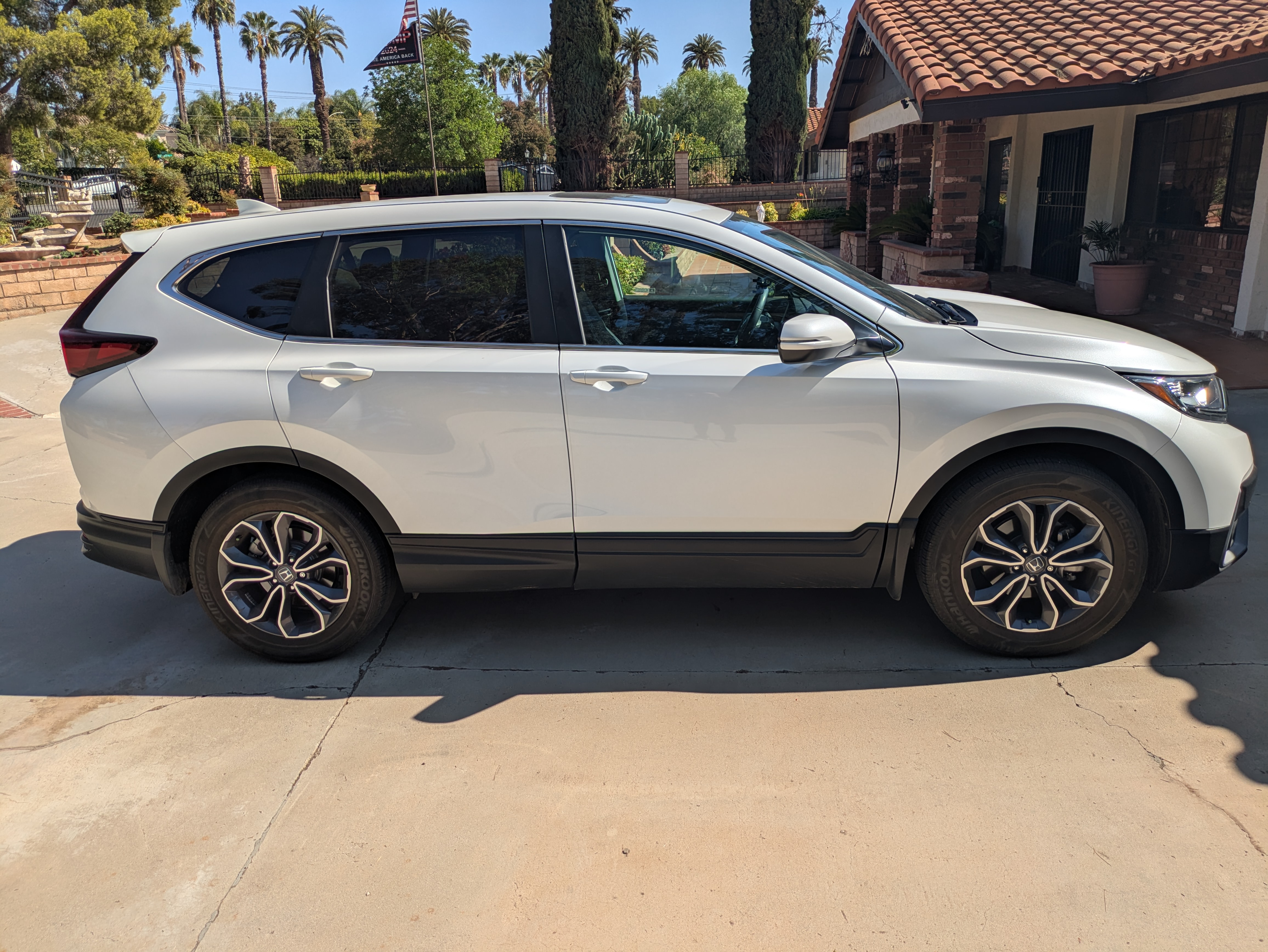 Used 2022 Honda CR-V EX-L image 10