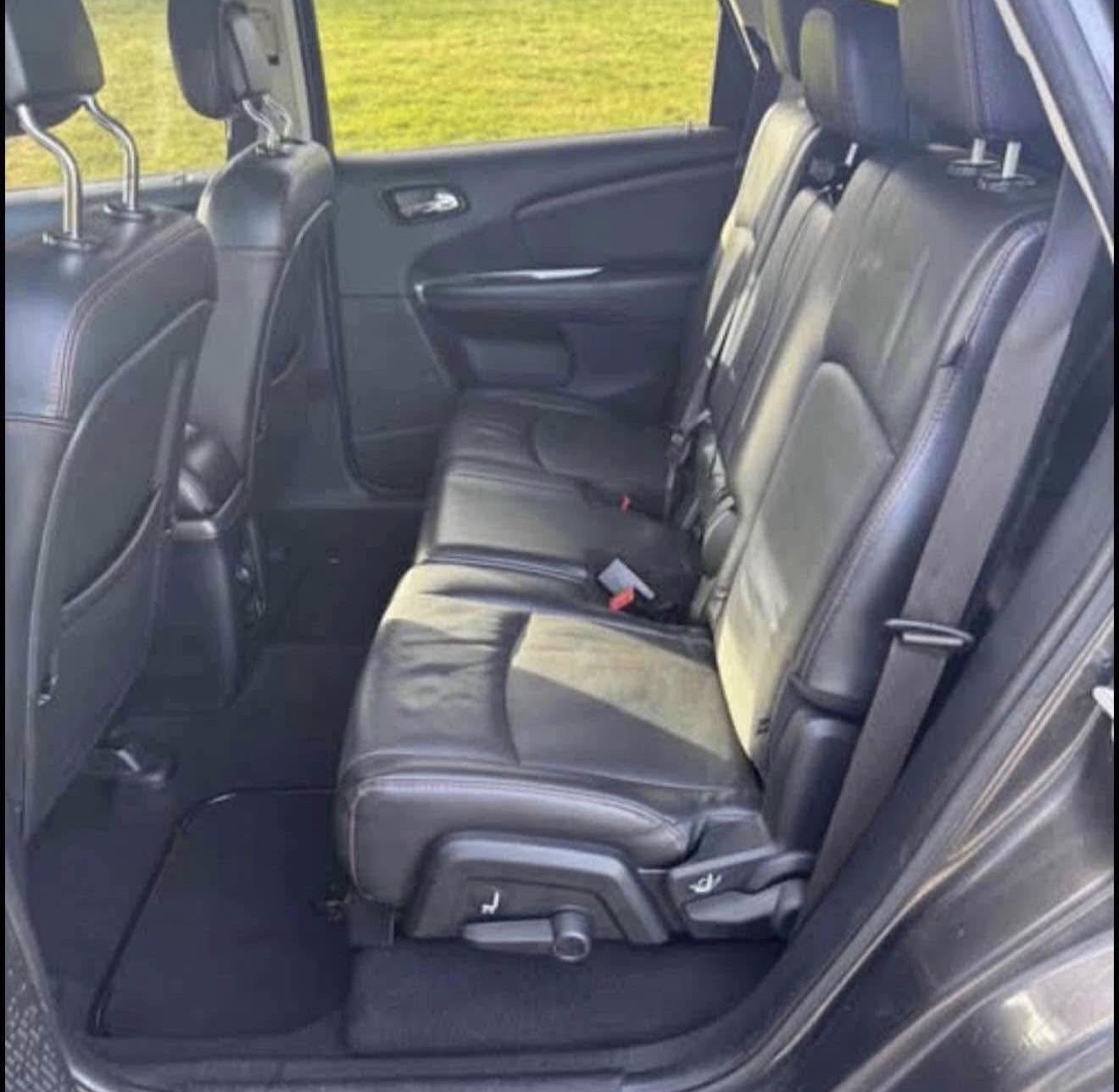 Used 2018 Dodge Journey GT FWD image 8