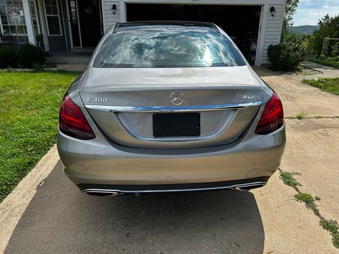 Used 2019 Mercedes-Benz C 300 4MATIC Sedan image 8