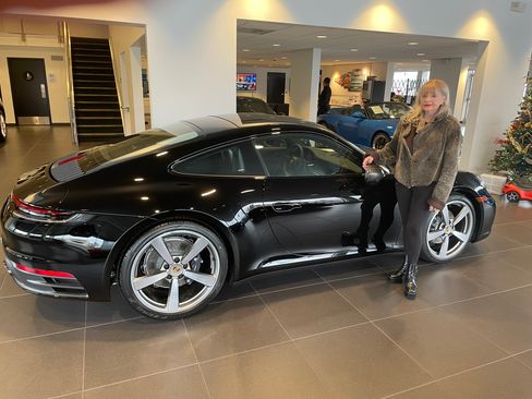 Used 2024 Porsche 911 Carrera T image 5