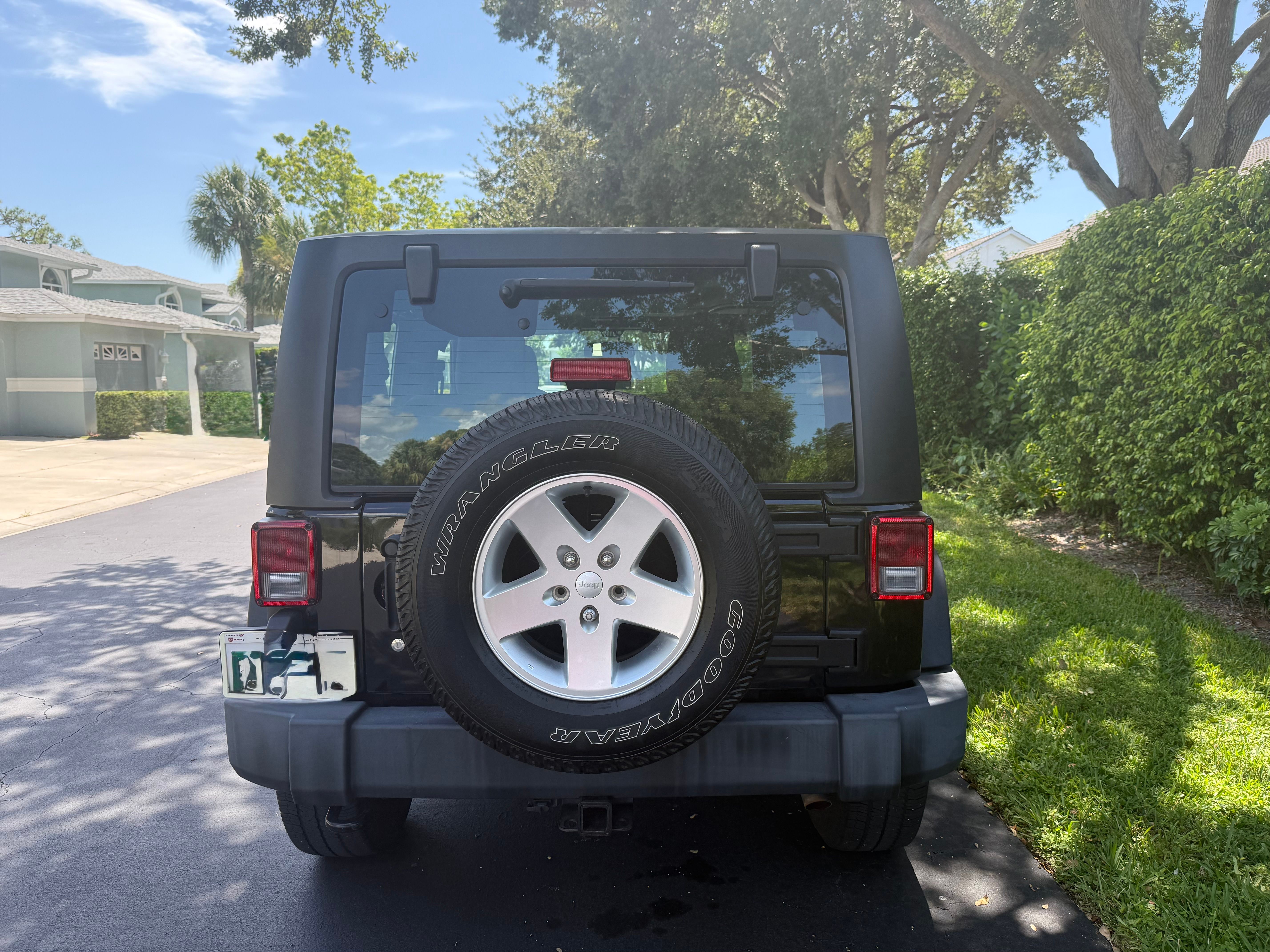 Used 2015 Jeep Wrangler Sport w/ Quick Order Package 24S AWD/4WD image 8