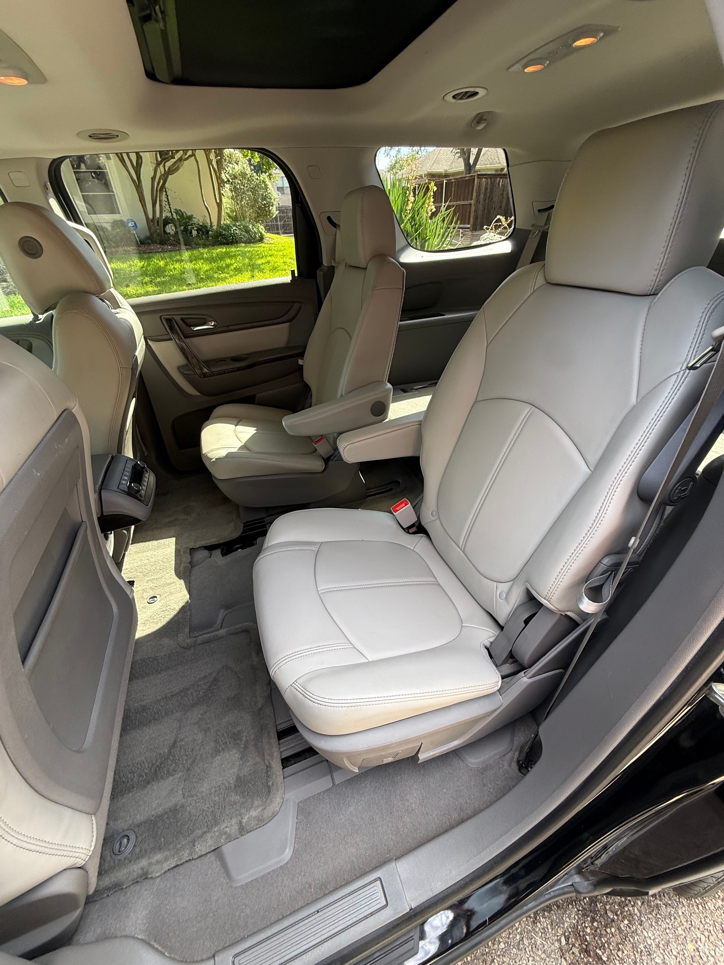 Used 2017 GMC Acadia Limited SLT FWD image 15