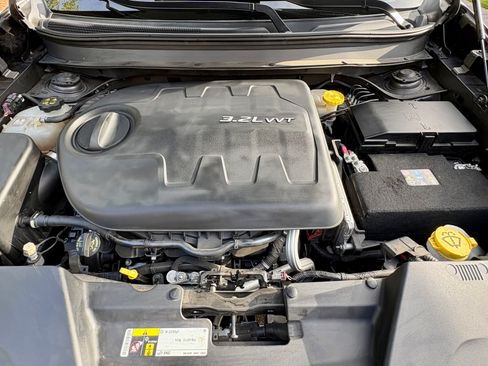 Used 2014 Jeep Cherokee Trailhawk w/ Technology Group AWD/4WD image 10