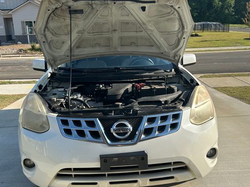 Used 2013 Nissan Rogue S w/ Special Edition Pkg FWD image 13