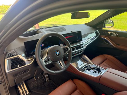 Used 2026 BMW X6 M60i AWD/4WD image 17