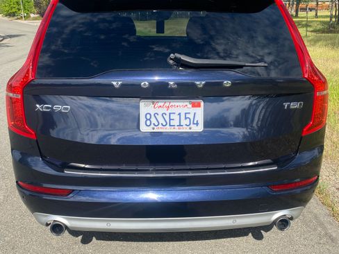 Used 2019 Volvo XC90 T5 Momentum w/ Advanced Package image 13