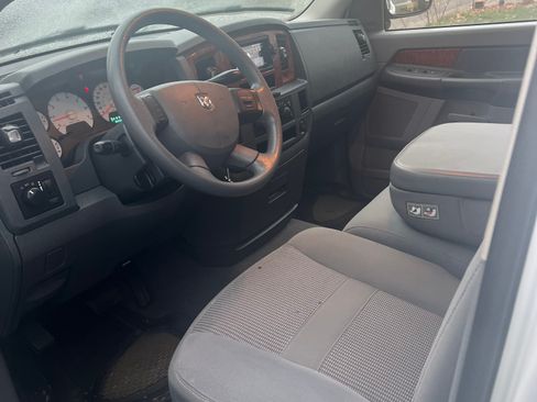 Used 2006 Dodge Ram 1500 Truck SLT image 11
