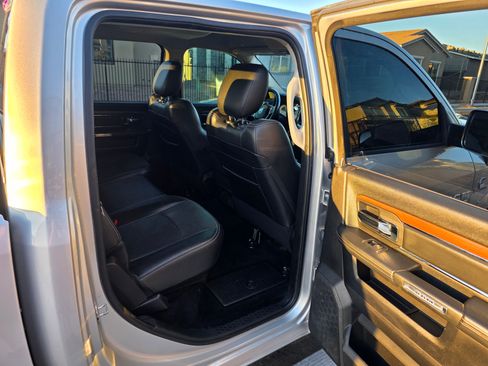 Used 2014 RAM 2500 Laramie AWD/4WD image 12