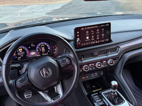 Used 2023 Acura Integra A-Spec image 9