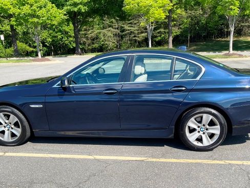 Used 2013 BMW 528i xDrive Sedan AWD/4WD image 10
