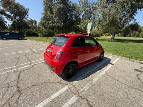 Used 2015 FIAT 500 Sport w/ Sport Appearance Group FWD image 6