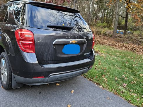 Used 2016 Chevrolet Equinox LT image 2