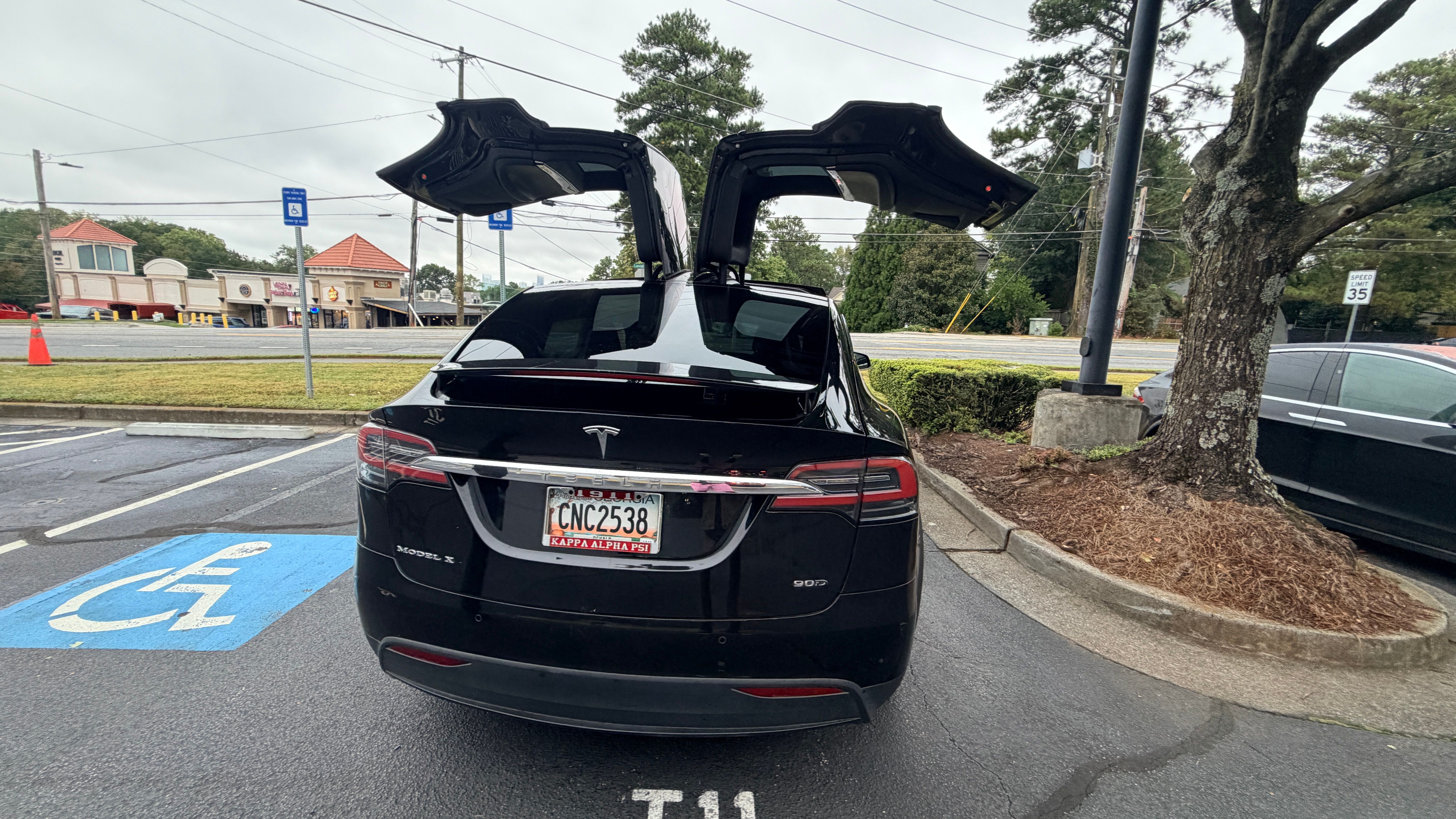 Used 2016 Tesla Model X 60D AWD/4WD image 5
