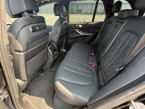 Used 2024 BMW X5 xDrive50e w/ Executive Package AWD/4WD image 19