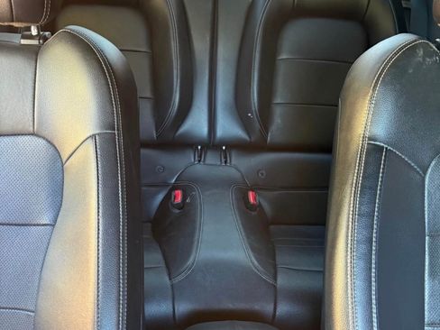 Used 2015 Ford Mustang GT Premium image 11