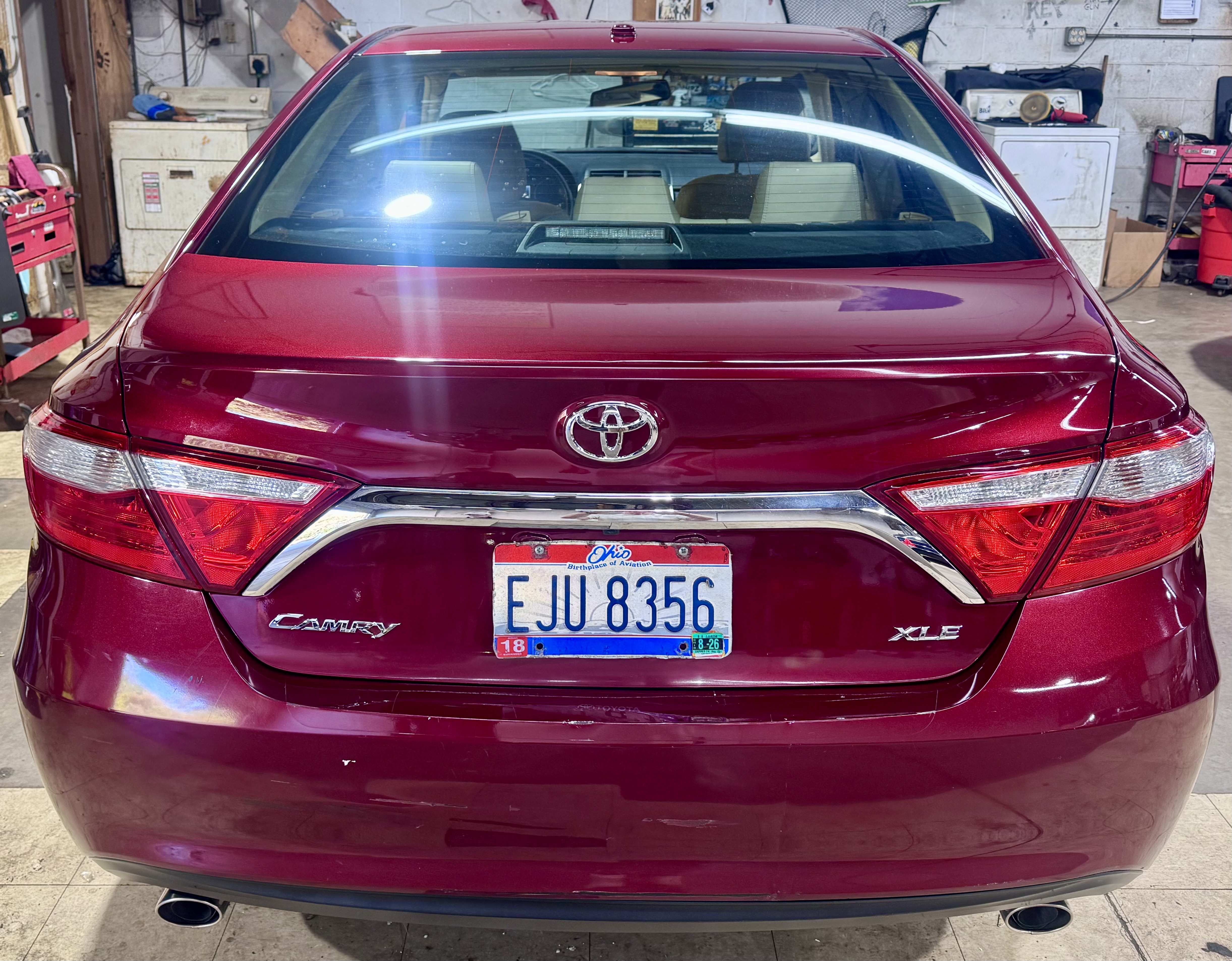 Used 2016 Toyota Camry XLE w/ Protection Package (Q2) FWD image 2