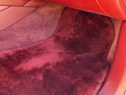 Used 2019 Bentley Bentayga image 13