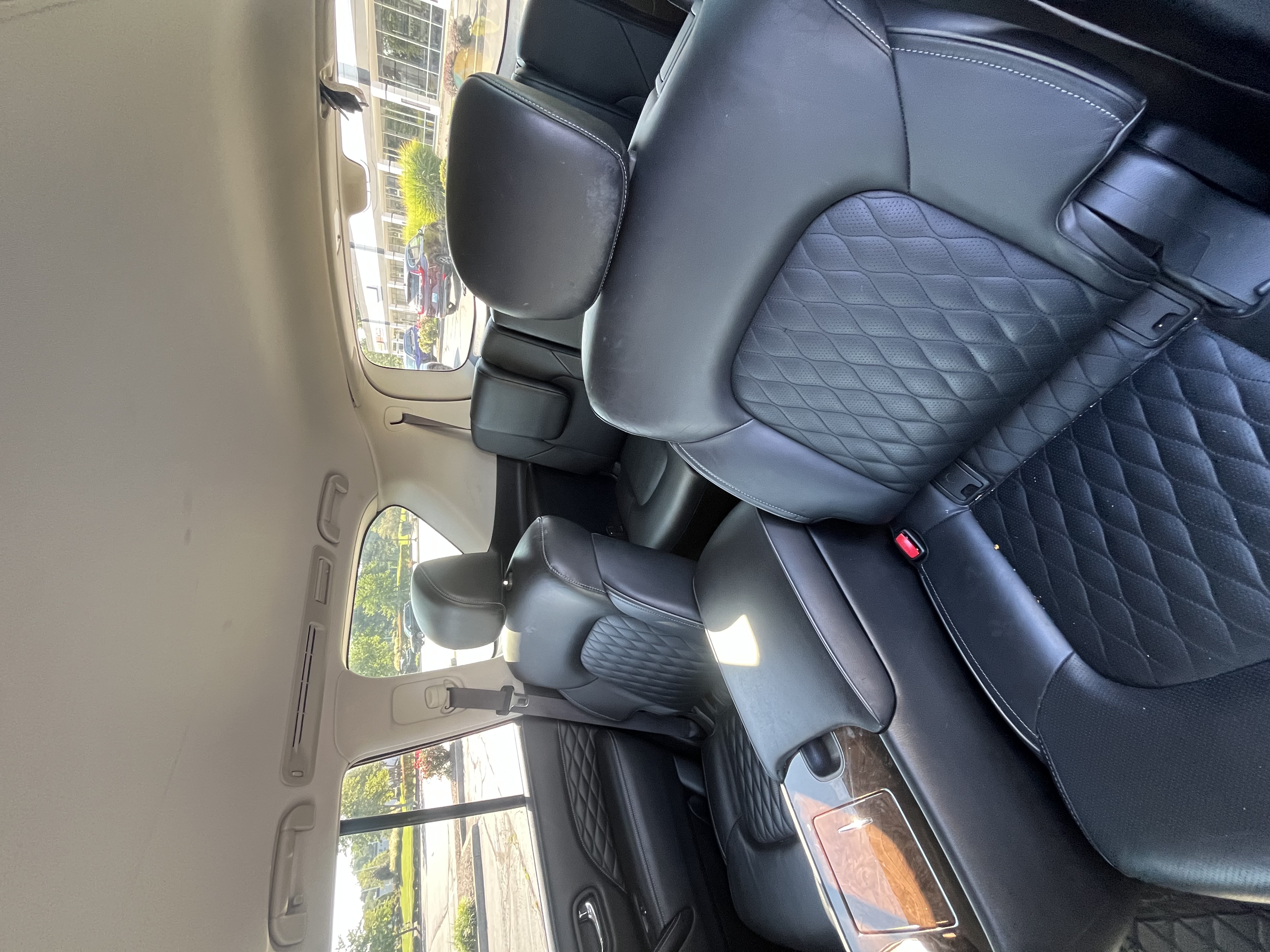 Used 2019 INFINITI QX80 Luxe AWD/4WD image 16