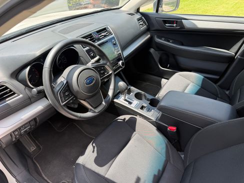 Used 2018 Subaru Legacy 2.5i Premium w/ Eyesight & BSD & Rcta & HBA AWD/4WD image 9