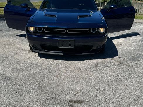 Used 2015 Dodge Challenger SXT Plus w/ Sound Group II image 6