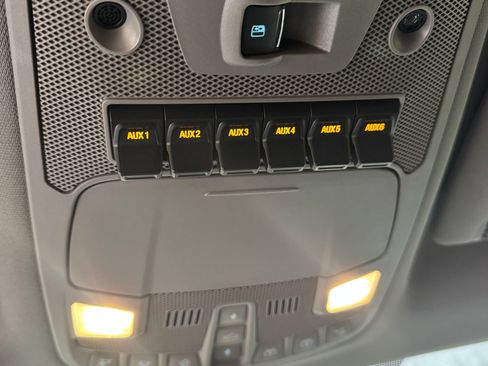 Used 2019 Ford F250 Lariat w/ Lariat Value Package image 14