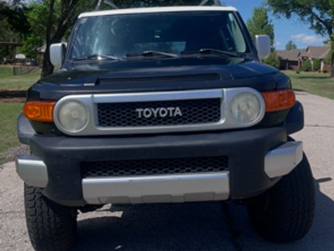Used 2007 Toyota FJ Cruiser 4WD image 4