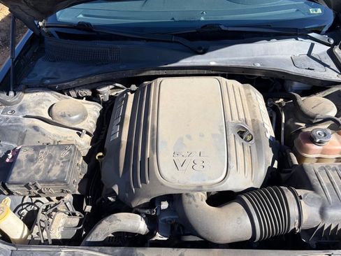 Used 2013 Chrysler 300 C image 14