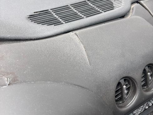 Used 2002 Pontiac Firebird Formula image 13