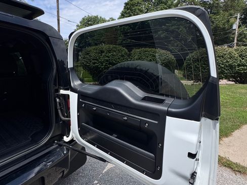 Used 2023 Land Rover Defender 110 S AWD/4WD image 24