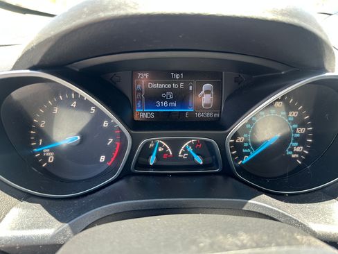 Used 2013 Ford Escape Titanium w/ Parking Technology Pkg FWD image 17