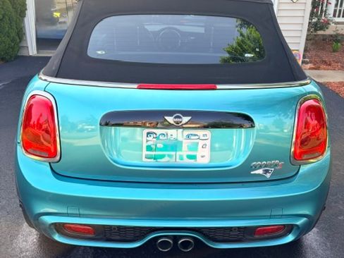 Used 2017 MINI Cooper S FWD image 10