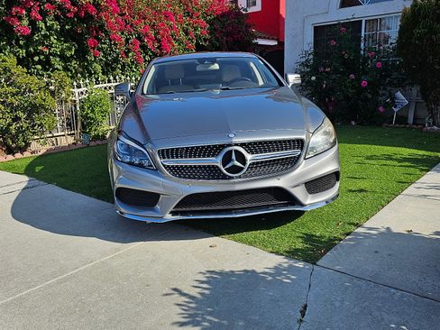 Used 2015 Mercedes-Benz CLS 400 image 5