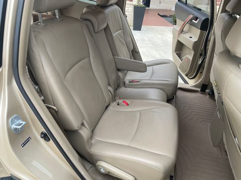 Used 2010 Toyota Highlander Limited image 22