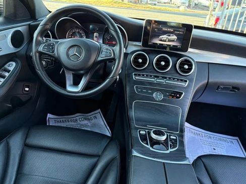 Used 2018 Mercedes-Benz C 300 Sedan image 2