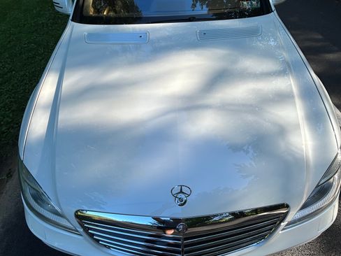 Used 2012 Mercedes-Benz S 63 AMG w/ AMG Performance Pkg image 11