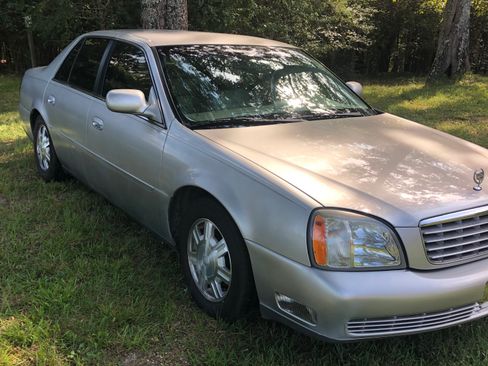Used 2005 Cadillac De Ville FWD image 5