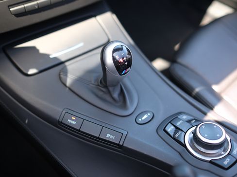 Used 2013 BMW M3 Convertible RWD image 24