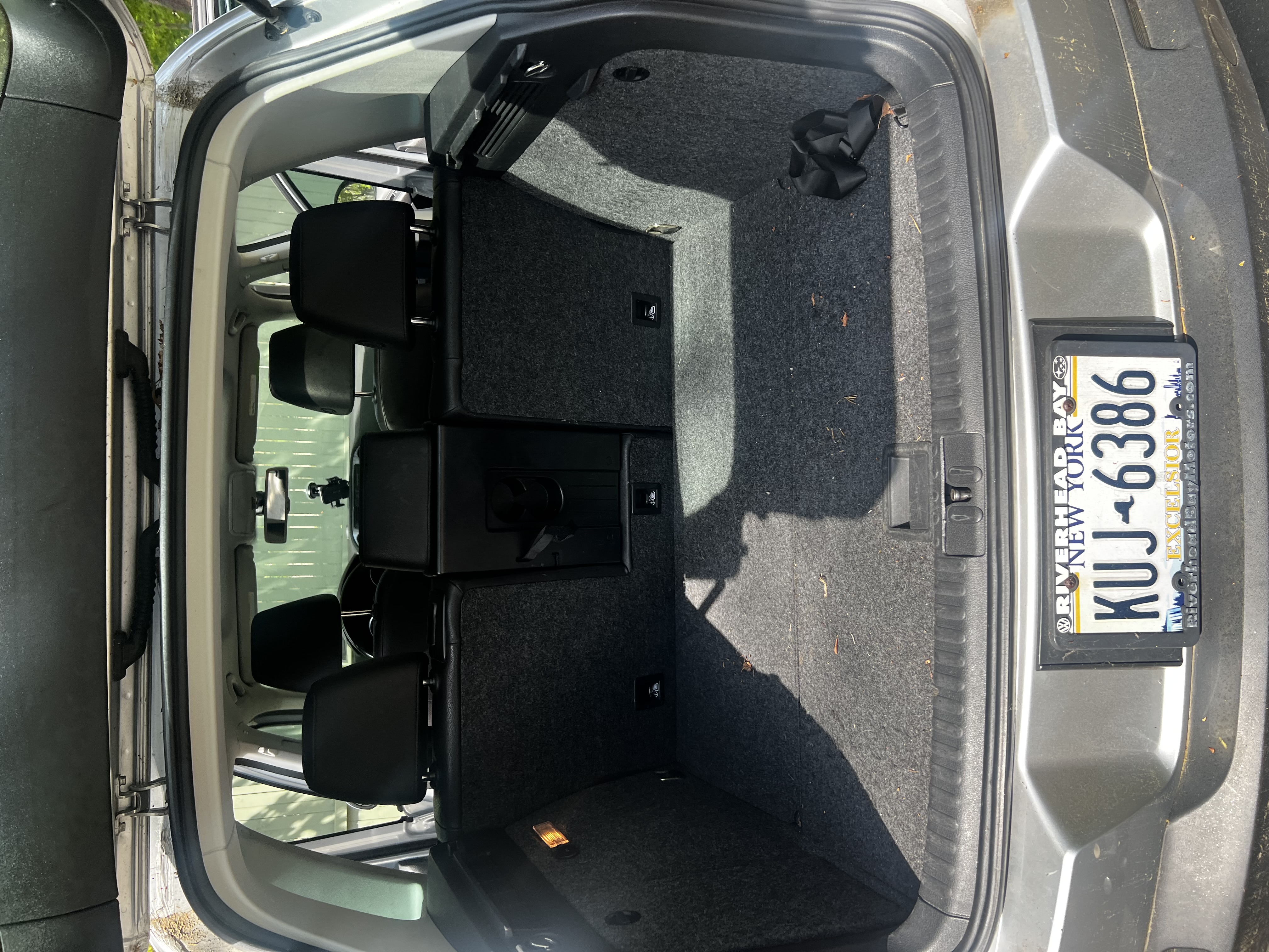 Used 2017 Volkswagen Tiguan Wolfsburg Edition AWD/4WD image 8
