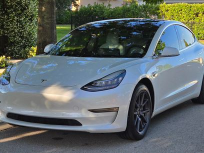 Used 2019 Tesla Model 3 Standard Range Plus