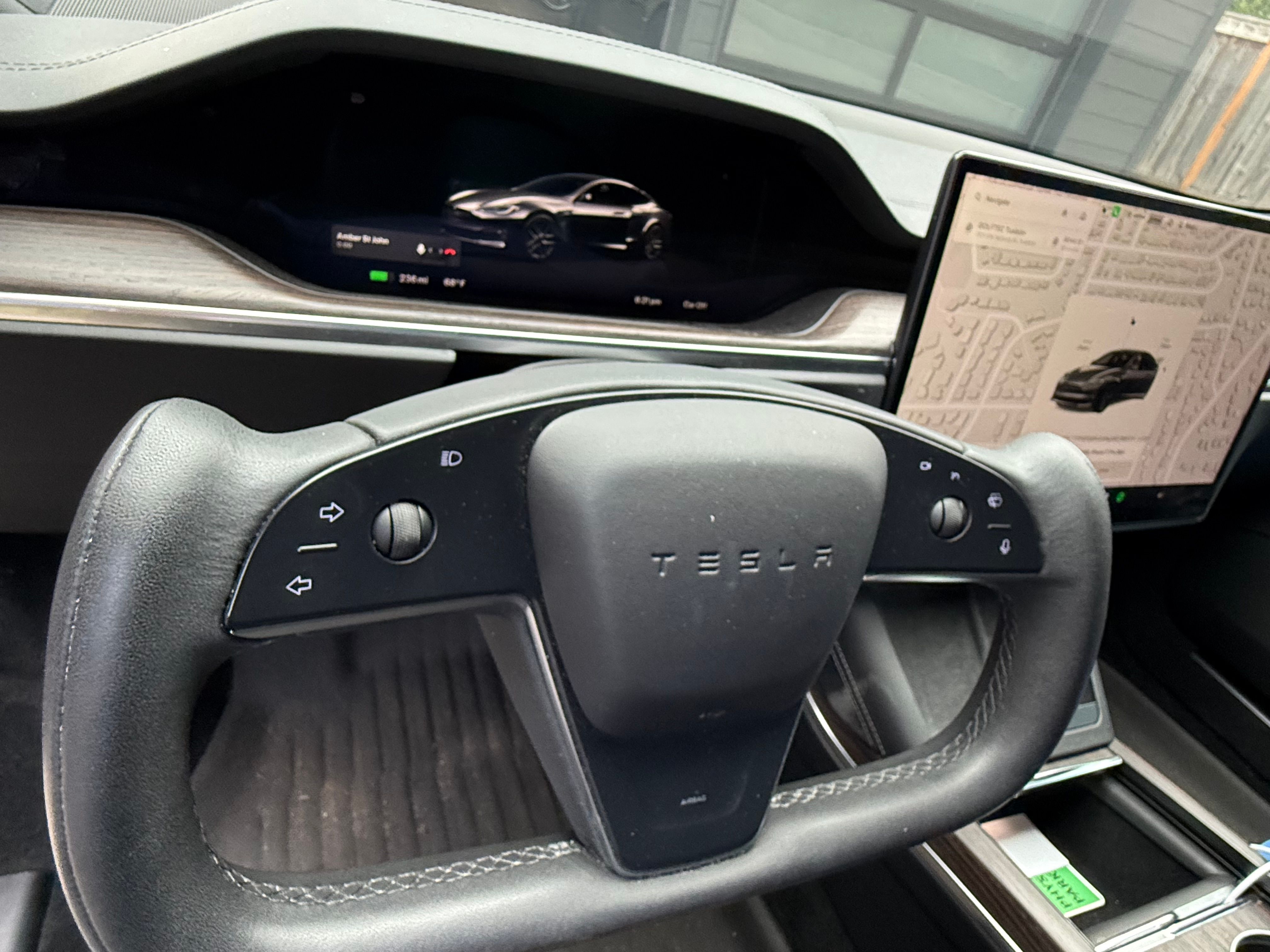 Used 2022 Tesla Model S Standard Range AWD/4WD image 18