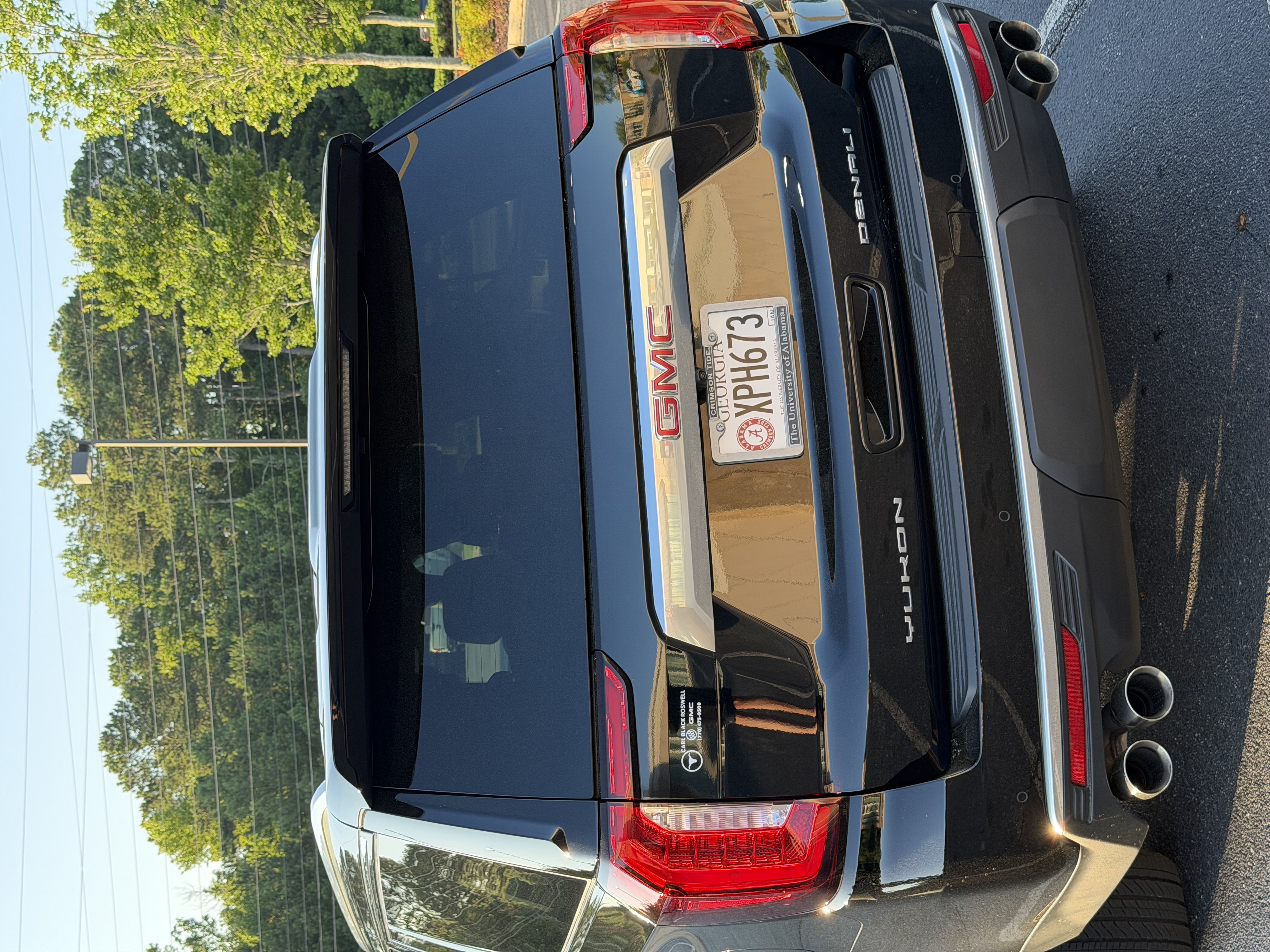 Used 2023 GMC Yukon XL Denali AWD/4WD image 14