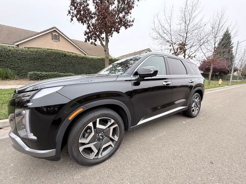 Used 2024 Hyundai Palisade SEL w/ Premium Package image 8